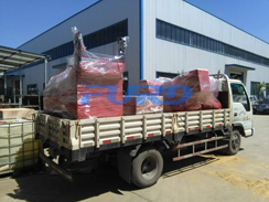 福瑞得機(jī)械手扶雙輪壓路機(jī)，座駕壓路機(jī)正式裝車發(fā)往客戶所在地