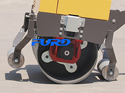 小型壓路機(jī)廠(chǎng)家如何在行業(yè)市場(chǎng)中樹(shù)立自身品牌？